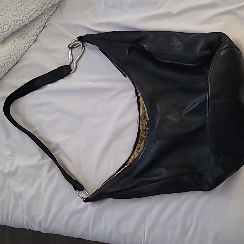 HOBO International Shoulder bag